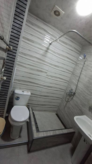 Tinchlik metro 1xona 2qilingan