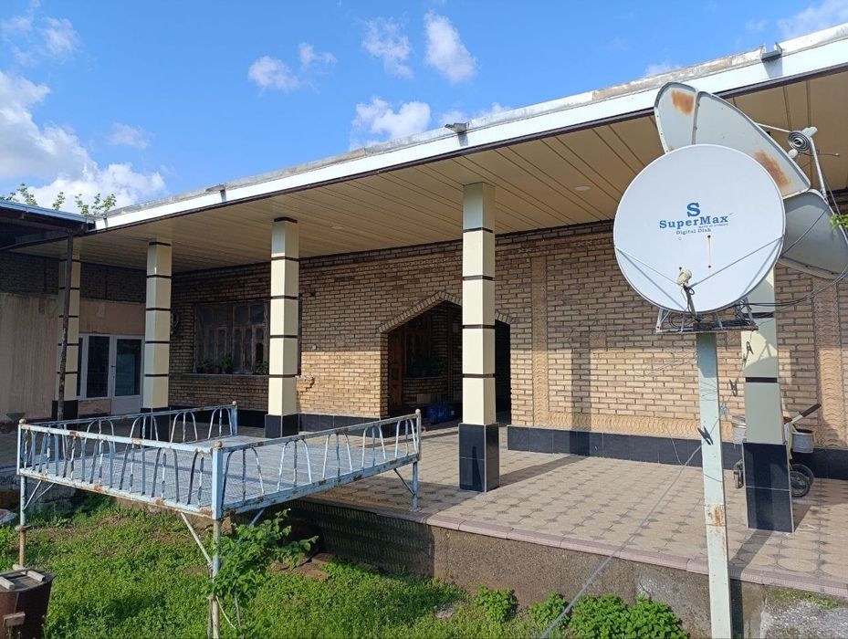 Umid qo'rg'oni. Ma'rifat ko'chasi. San'at Kollej orqasi