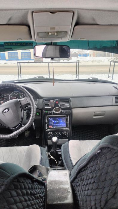 Продам Приора. 2012