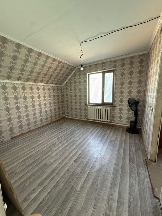 Продам дом с мансардом.