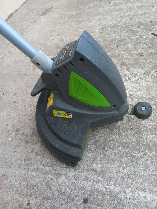 Cositoare-Trimer electric ierba