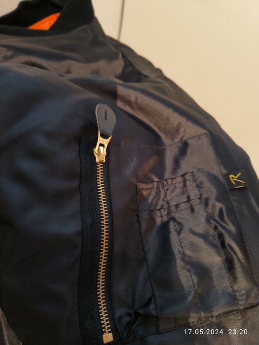 Продается куртка демисезонная (США)