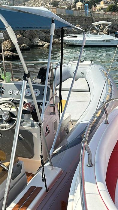 Лодка, извънбордов двигагел 90 кс, регистрирана ГЪРЦИЯ, сонар