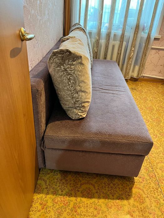 диван -тахта пудра