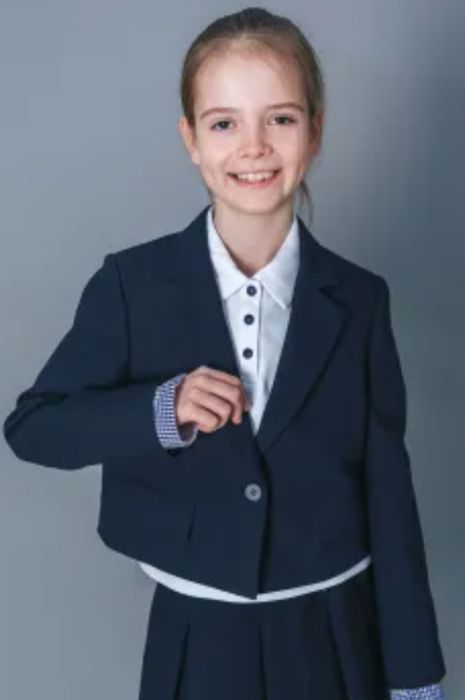Новый школьный пиджак 6-7,5 лет