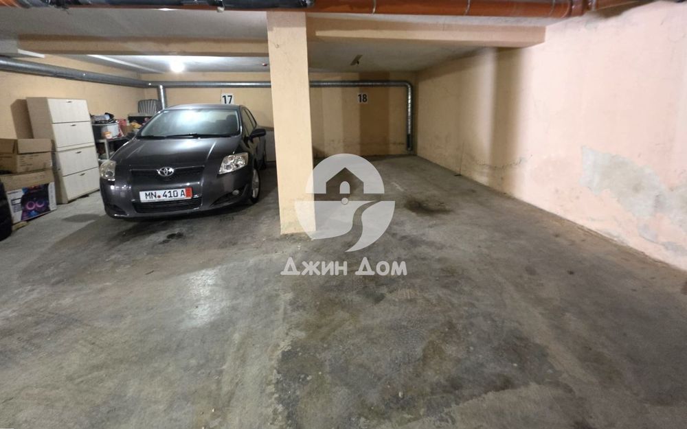 Продава се Двустаен апартамент в Варна, Бриз - 66 кв.м за 1468 €/кв.м - Снимка #10