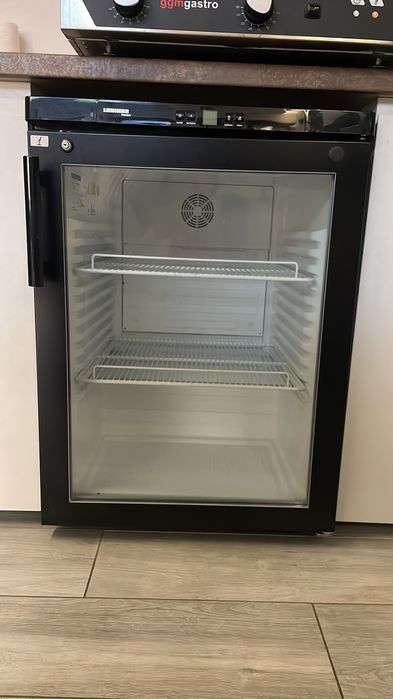 Хладилна витрина Liebherr - 2 бр.