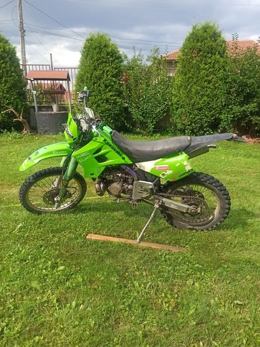 Продавам Kawasakid KDX 220