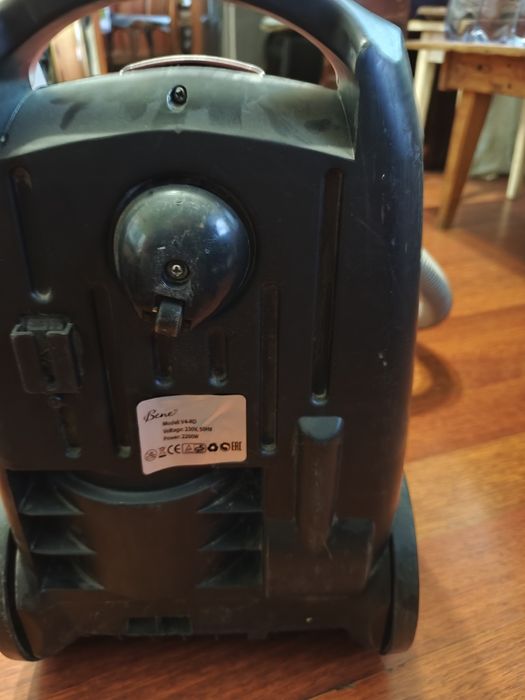 Пылесос рабочий отлично работает