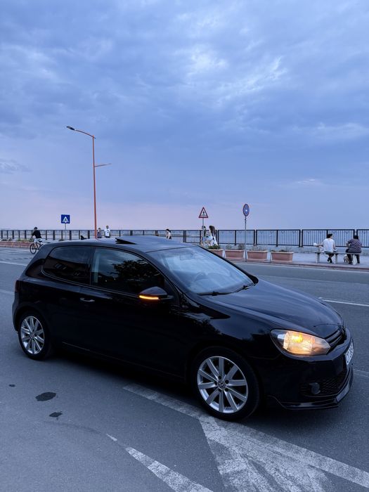 VOLKSWAGEN Golf 2011 — imagine 2