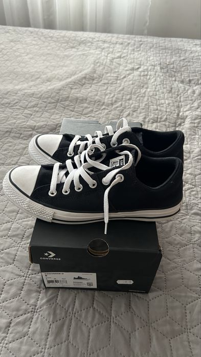 Черни Converse 38.5