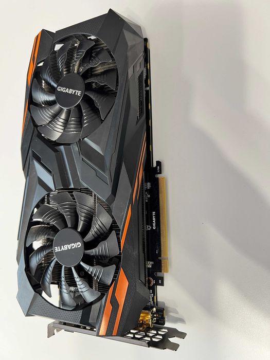 Gigabyte Radeon RX Vega 56 Gaming OC 8GB HBM2, 2048-bit – Stare excelentă