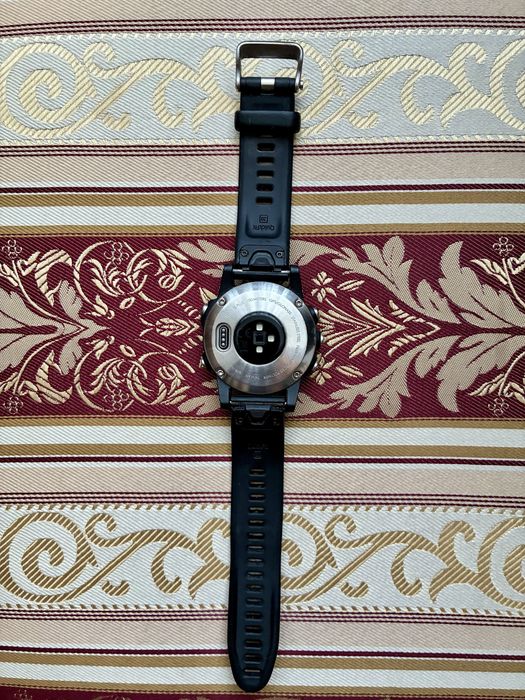 Vand Garmin Fenix 5s Plus cu GPS / harti / muzica