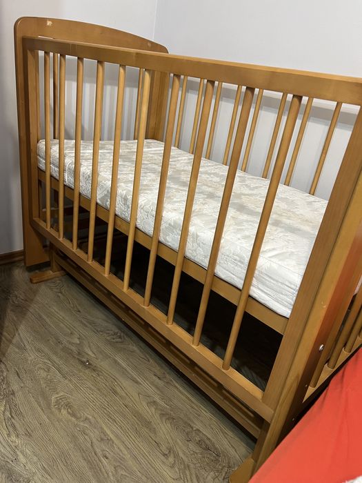 Продаю манеж