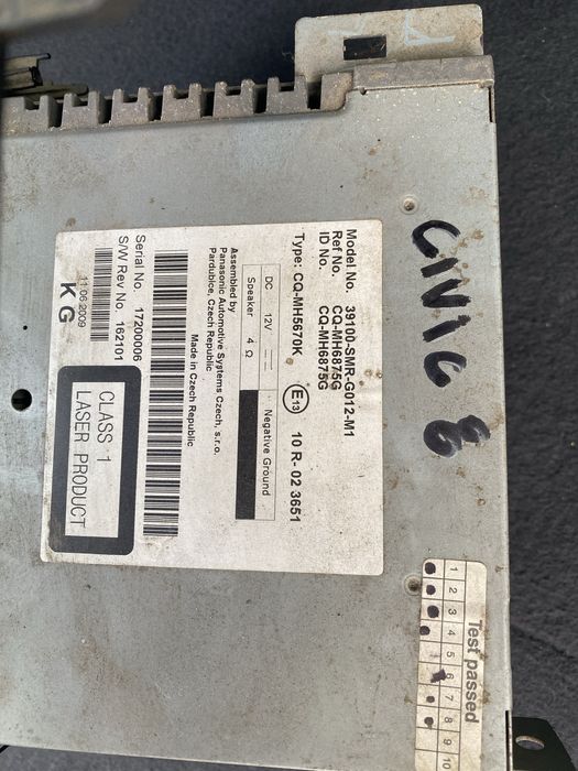 Радио за Honda Civic 8