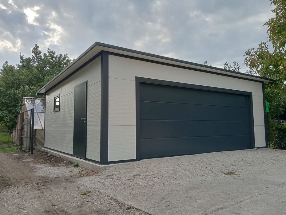 Vand garaj metalic 3x5 – ideal pentru o masina