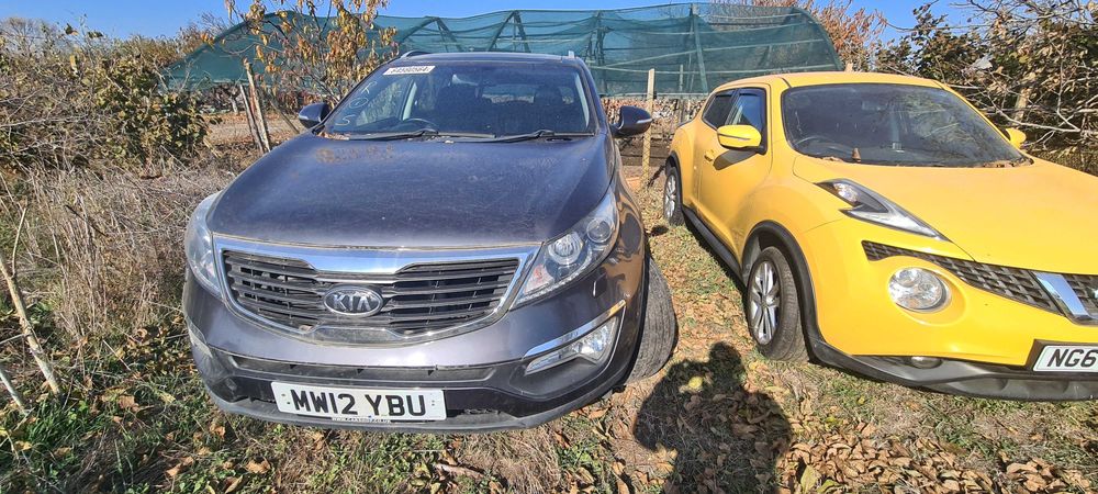 Kia Sportage на части