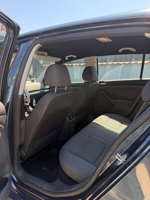 Volkswagen Golf 2008 benzină, 2.587 € — imagine 5