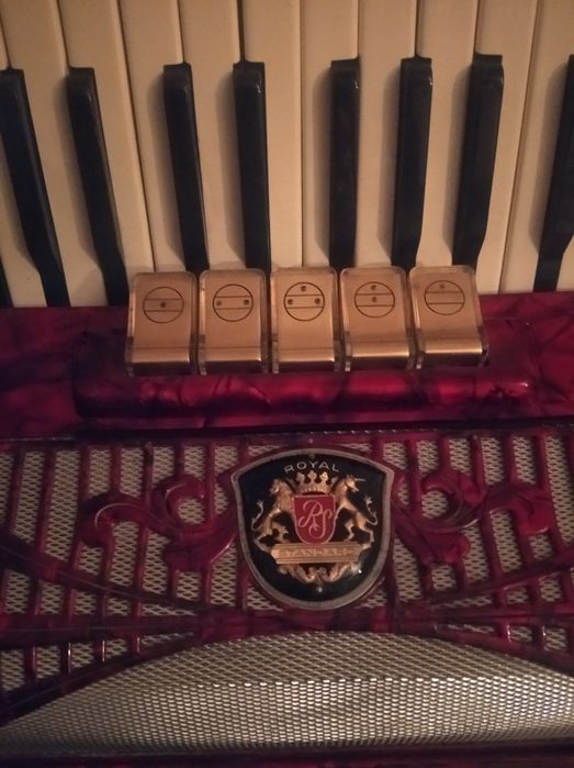 Продам аккордеоны