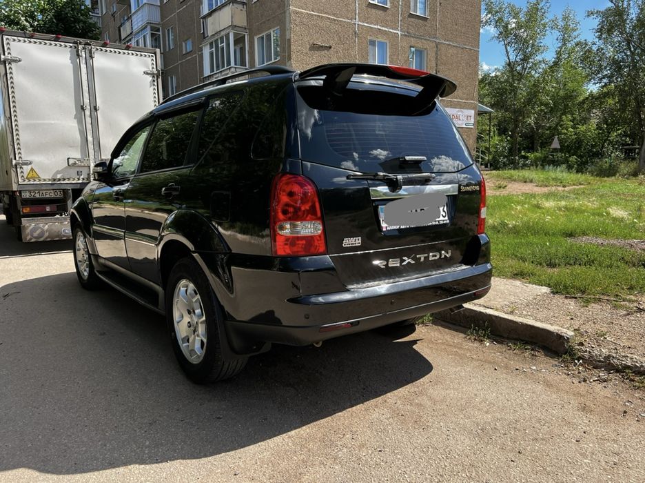Продам внедорожник