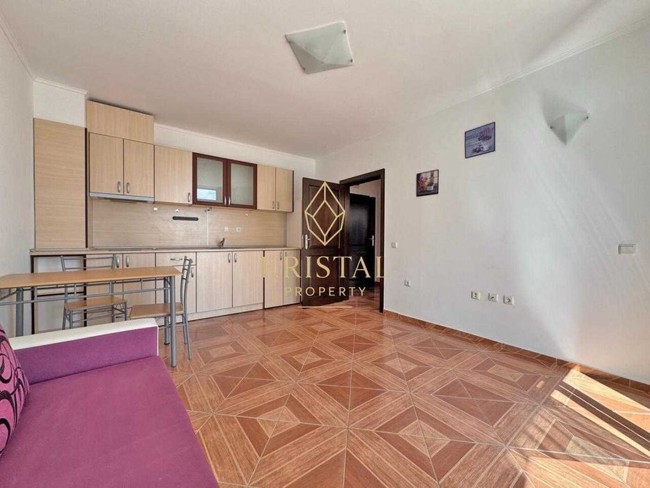 Продава се Двустаен апартамент в к.к. Слънчев бряг - 58 кв.м за 1294 €/кв.м - Снимка #3