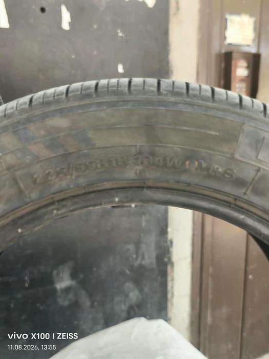 Шины 235/55R18.