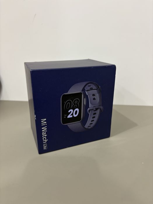 Продам смарт часы оригинал Mi Watch