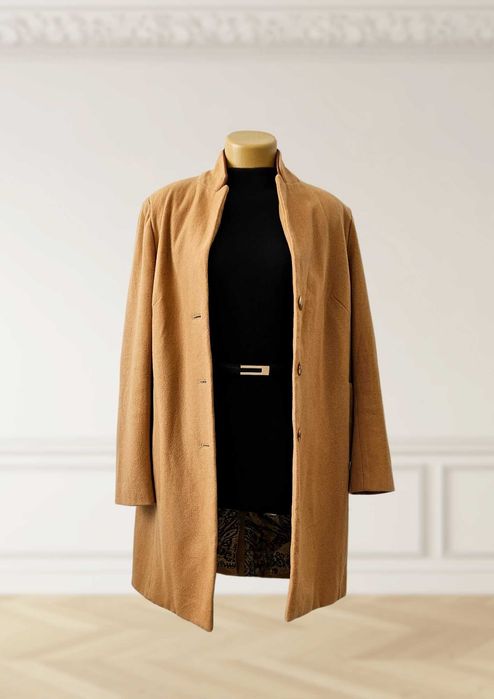 Бутиково палто Камел