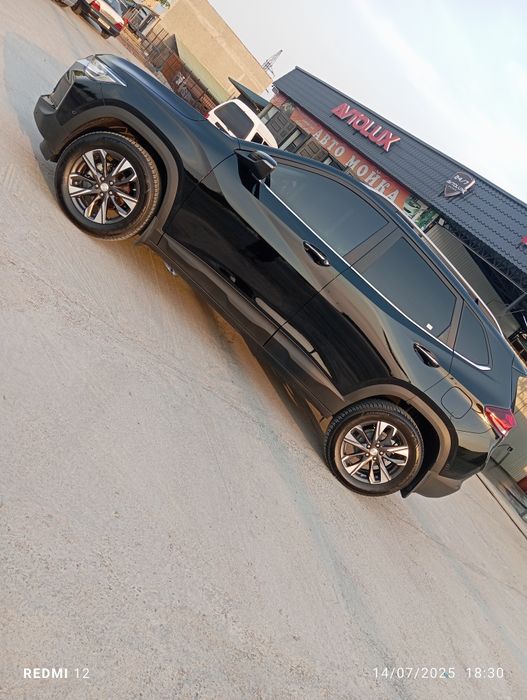 Trecker Premier Plus
Yili 2024
Paditsasi Piremyer Plus
Prabeg 22.000
K