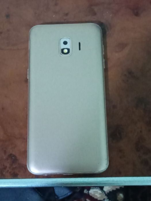 Samsung j2 сотилади срочни келишамиз