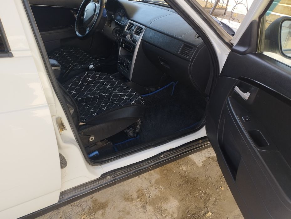 Лада приора 2170