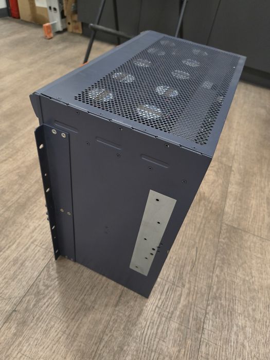 ZTE ZXA10 C300 OLT complet funcțional – cu plăci SCXN, QUFQ, PRWH