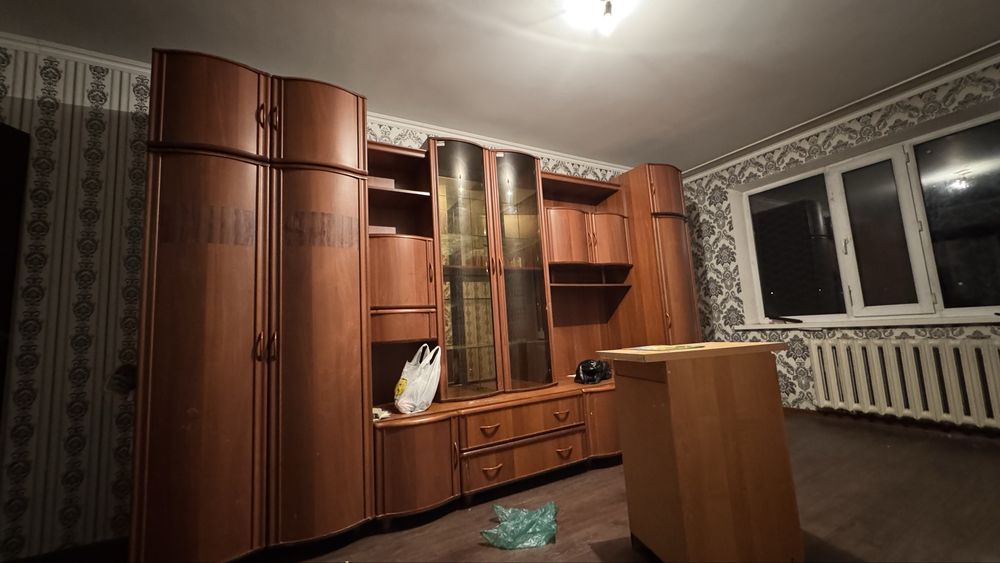 Продаю.      Шкаф.