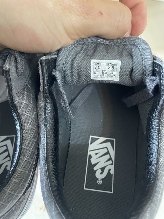 Кроссовки обувь кеды Nike Adidas Vans