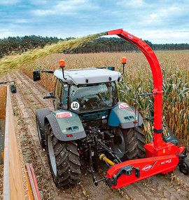 Кукурузоуборочный комбайн, маккажухорини силос киладиган комбайн