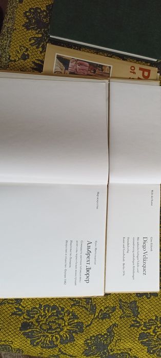 Книги рисуване на руски, полcки и английски