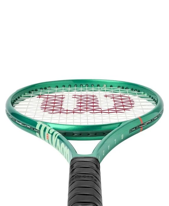 Wilson Blade v10