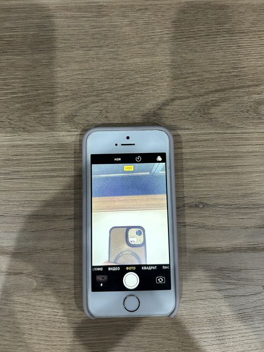 Продам iPhone 5s