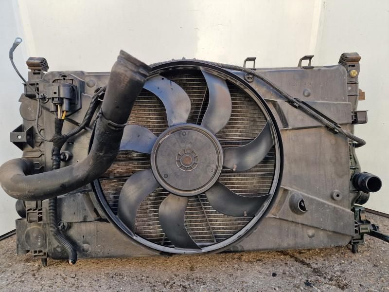 Bloc ansamblu complet radiator GMV intercooler Opel Astra J 1.7 CDTI 1