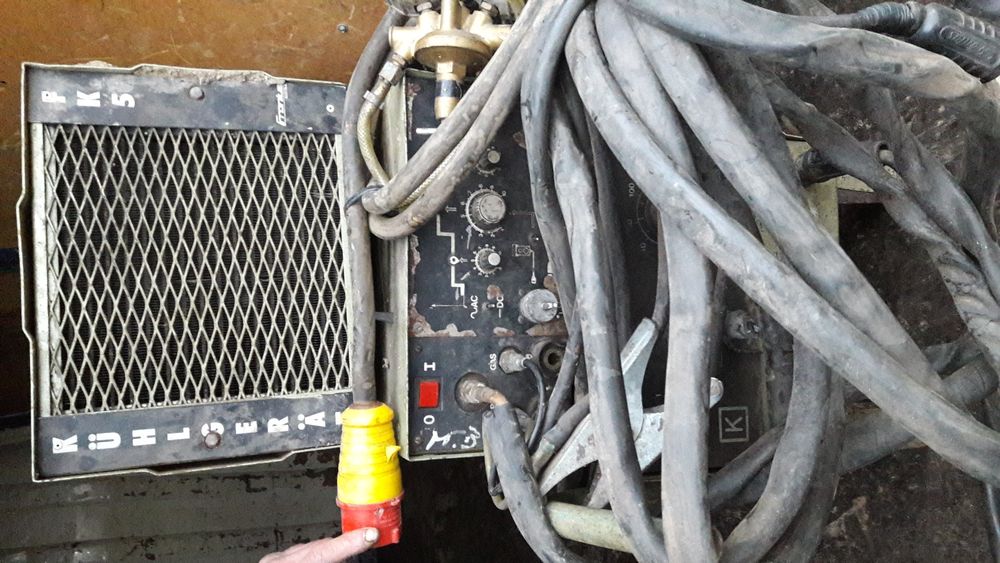 Plasmă de taiat fier