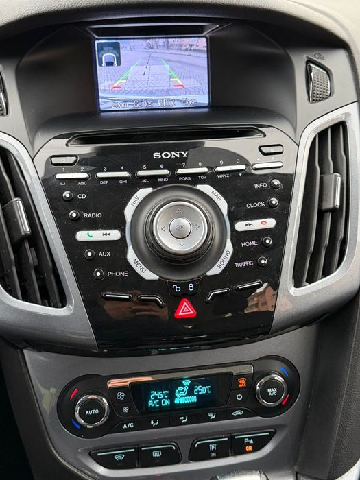 FORD Focus 2015 — imagine 3