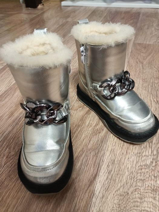 Сапоги зимние на девочку