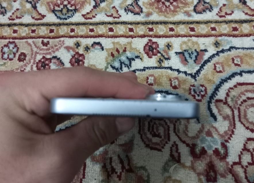 Телефон Tecno Camon