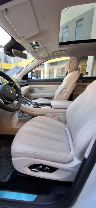 Huawei Aito M7 Hybrid