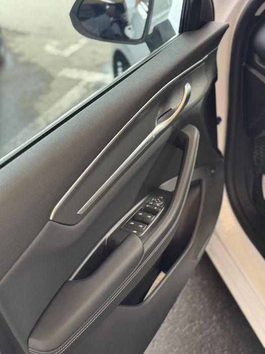 Byd chazor hybrid 2025