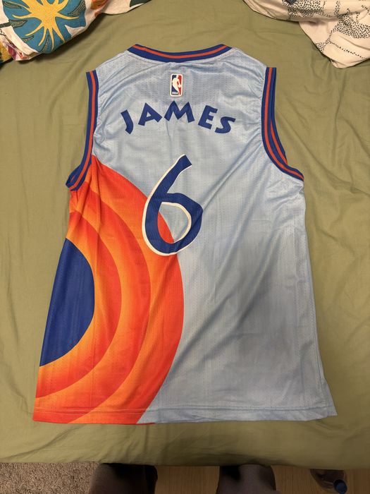 Maieu baschet Lebron James Tune Squad