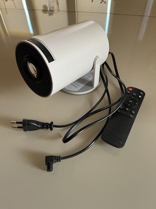 Преносим смарт проектор Xmart MPP-40
