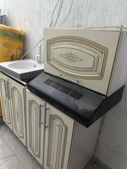 Продам кухонный гарнитур