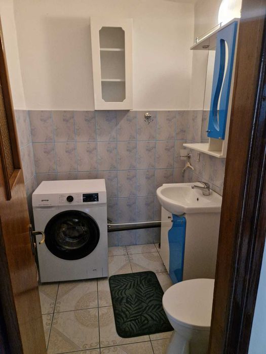 Inchiriez apartament 3 camere Traian
