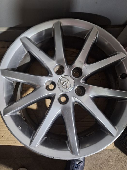 Продам диски Estima Toyota 5*114,3